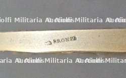 MÉDAILLE D’UNE RENCONTRE SPORTIVE DU SERVICE DE RENSEIGNEMENT DE LA MARINE DE GUERRE ALLEMANDE À L’OUEST (MARINE NACHRICHTEN ABTEILUNG WEST) 1943 — miniature 3