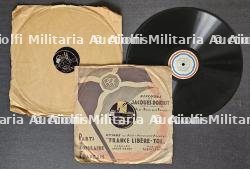 TROIS DISQUE 78 TOURS DE PERSONNALITES DE LA COLLABORATION , MARÉCHAL PÉTAIN (1856-1951), PHILIPPE HENRIOT (1889-1944), JACQUES DORIOT (1898-1945)