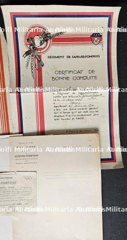 LOT DE DOCUMENTS D’UN SAPEUR-POMPIER DE PARIS ENGAGÉ VOLONTAIRE. EN 1941, CITATION À L’ORDRE DU RÉGIMENT ET CERTIFICAT DE BONNE CONDUITE ET FORMULAIRES VIERGES DIVERS — miniature 4