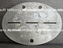 PLAQUE D’IDENTIFICATION MILITAIRE (EK) D’UN MEMBRE DE LA DIRECTION DES TRANSPORTS DE LA WEHRMACHT OU HAUPTVERKEHRDIREKTION (H.V.D). — photo 2