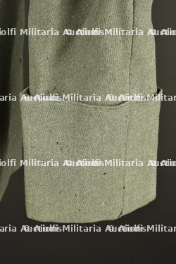Tunique feldgrau d'un officier bavarois. Feldgrau tunic of a Bavarian officer. — miniature 5