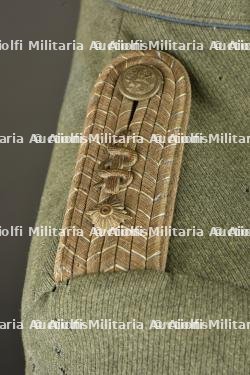 Tunique feldgrau d'un officier bavarois. Feldgrau tunic of a Bavarian officer. — photo 11