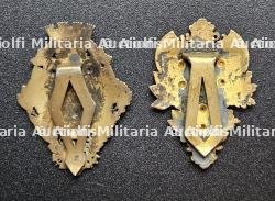 LOT DE DEUX INSIGNES DE FONCTION DU CONSEIL DÉPARTEMENTAL DE LA SEINE ET DE MEMBRE DU CONSEIL MUNICIPAL DE PARIS AVEC LEURS ÉCHARPES DE FONCTION CORRESPONDANTES. VERS 1940-1942. — miniature 7