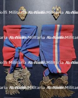 LOT DE DEUX INSIGNES DE FONCTION DU CONSEIL DÉPARTEMENTAL DE LA SEINE ET DE MEMBRE DU CONSEIL MUNICIPAL DE PARIS AVEC LEURS ÉCHARPES DE FONCTION CORRESPONDANTES. VERS 1940-1942. — photo 8