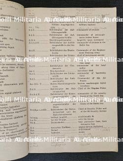 LOT DE DEUX LIVRETS DE L’U.S ARMY SUR LES SYMBOLES MILITAIRES ALLEMANDS ET LES ABRÉVIATIONS MILITAIRES ALLEMANDES (GERMAN MILITARY SYMBOLS AND GERMAN MILITARY ABREVIATIONS) — miniature 6