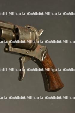 Ensemble d'armes de poing — photo 8