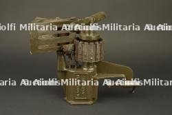 Machine à garnir les bandes pour MG08 Gurtfuller. Belt loading machine for MG08 ammunition belts, Gurtfüller. — photo 6