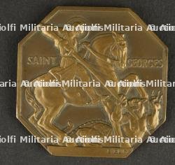 Plaque commémorative chars de combat