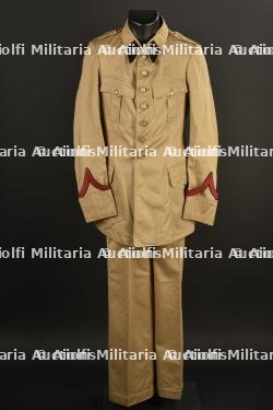 Tenue du service de santé infanterie coloniale