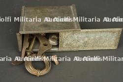 Accessoires MG08 et container de tir à blanc. MG08 accessories and blank firing container. — photo 2
