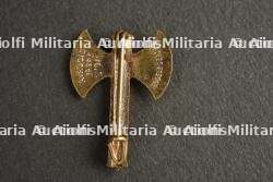 Ensemble d'insignes Vichy — miniature 2