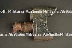 Lunette ZF12 pour mitrailleuse MG08 dans son étui. ZF12 scope for MG08 machine gun with its case. — miniature 4
