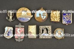 Lot de 10 insignes marine — photo 1