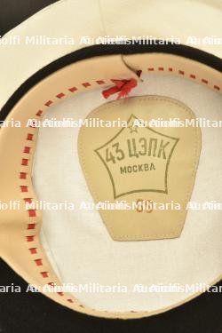 Lot comprenant 2 casquettes de général — photo 2