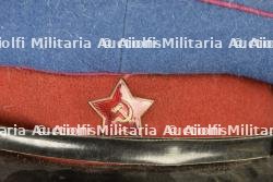 Lot comprenant 4 casquettes — miniature 7