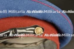 Lot comprenant 4 casquettes — miniature 8