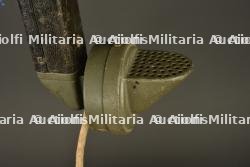 Téléphone de campagne allemand Feldfernsprecher 1916 type B. German field telephone Feldfernsprecher 1916 type B — miniature 4