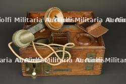 Téléphone de campagne allemand Feldfernsprecher 1916 type B. German field telephone Feldfernsprecher 1916 type B — miniature 6