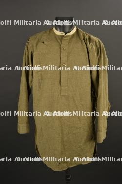 Chemise britannique.