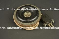 Ecouteur téléphonique allemand dans son étui cuir. German telephone receiver in its leather case — photo 2
