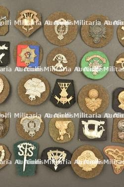 Cap badge Commonwealth. — photo 3