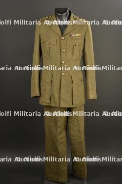 Uniforme d'officier britannique. — photo 1