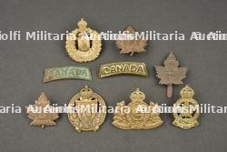 Lot de 9 insignes Canadiens. Lot of 9 Canadian badges