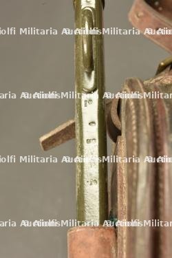 Sabre troupe de cavalerie anglais modèle 1908 avec sa poche à fer. British Pattern 1908 cavalry trooper’s sword with horseshoe pouch — miniature 9