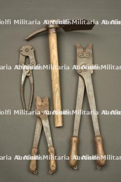 Lot anglais outil individuel et pinces. British lot including entrenching tool and wire cutters — photo 7