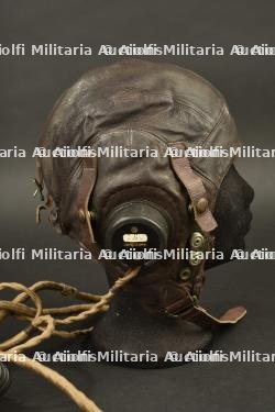 Bonnet de volt type C et masque à oxygène type G. — miniature 20