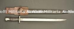Baïonnette anglaise 1907 avec fourreau à impact et porte fourreau cuir. British Pattern 1907 bayonet with damaged scabbard and leather frog — photo 1