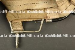 Parachute S1 avec son kit dorsal de survie. — photo 7