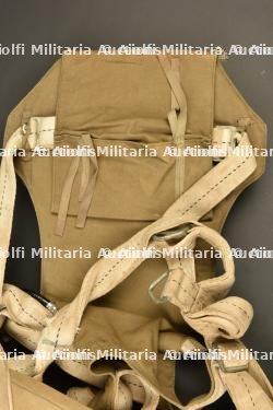 Parachute S1 avec son kit dorsal de survie. — photo 14
