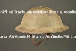 Casque anglais MkI nominatif. Named British MkI helmet — miniature 6
