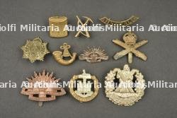 Lot de 10 insignes australiens et anglais. Lot of 10 Australian and British badges