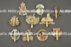Lot de 10 insignes anglais d'infanterie. Lot of 10 British infantry badges — miniature 2