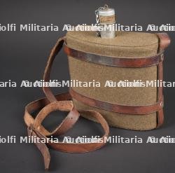 Gourde britannique WWI. British WWI canteen. — photo 1