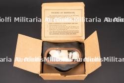 Masque anti-gaz civil britannique. British civilian gas mask.