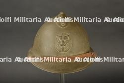 Casque Adrian belge M1931. Belgian M1931 Adrian helmet.