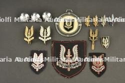 Insignes du 1er bataillon de parachutistes. Badges of the 1st Parachute Battalion.