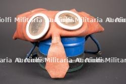 Masque anti-gaz civil britannique. British civilian gas mask. — miniature 14