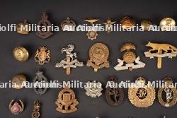 Cap badge britannique. British cap badge. — photo 2