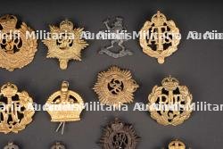 Cap badge britannique. British cap badge. — photo 2