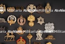 Cap badge britannique. British cap badge. — miniature 4