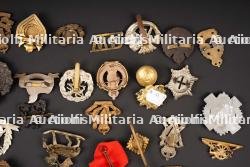 Cap badge britannique. British cap badge. — miniature 10