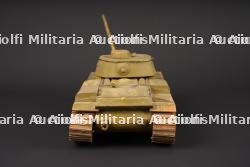 Maquette d'instruction de char KV 85 russe. Russian KV-85 tank instructional model — miniature 6