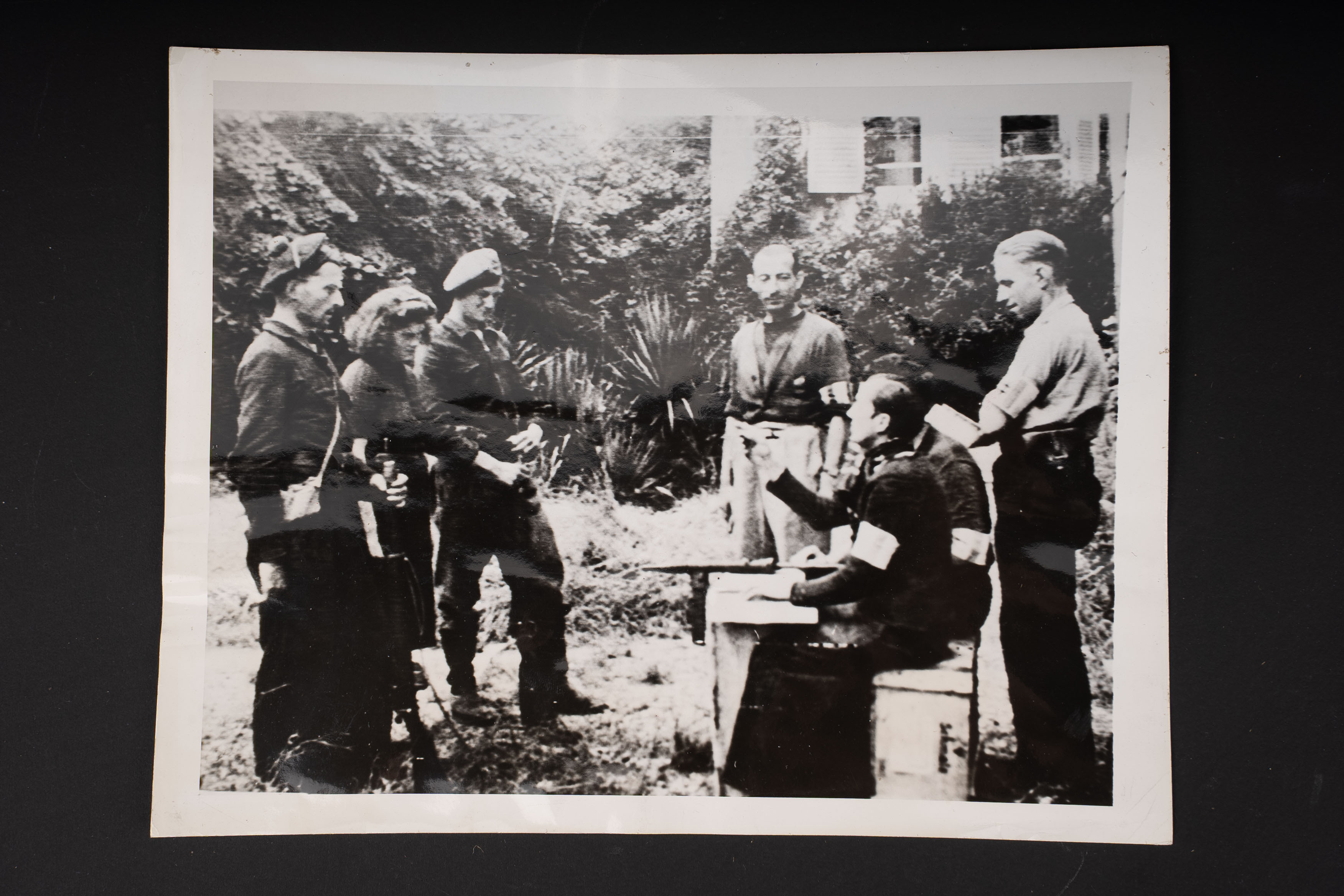 Photo de presse US. US press photograph. — photo 1