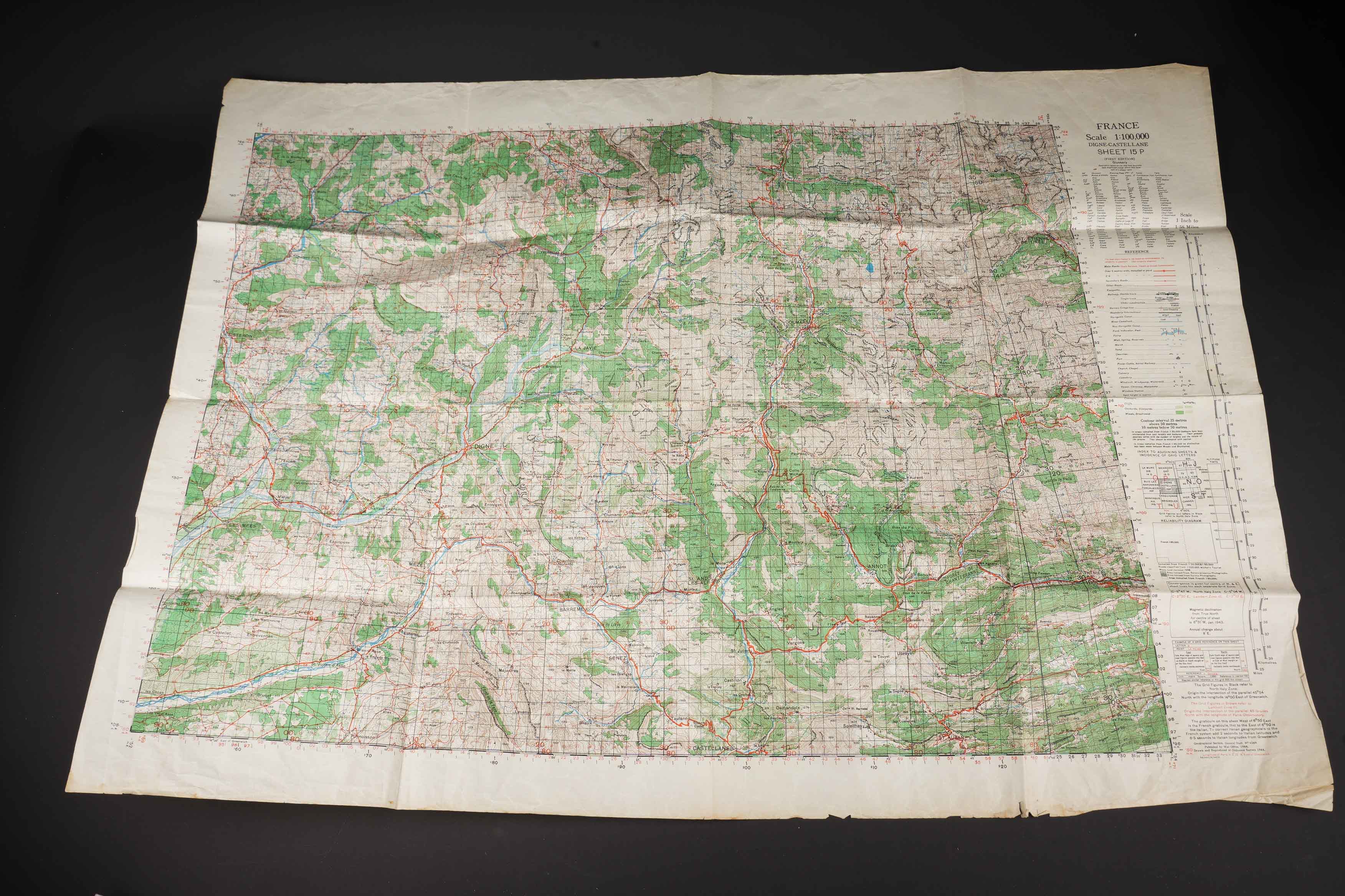 Documents et ouvrages alliés. Allied documents and publications. — photo 12