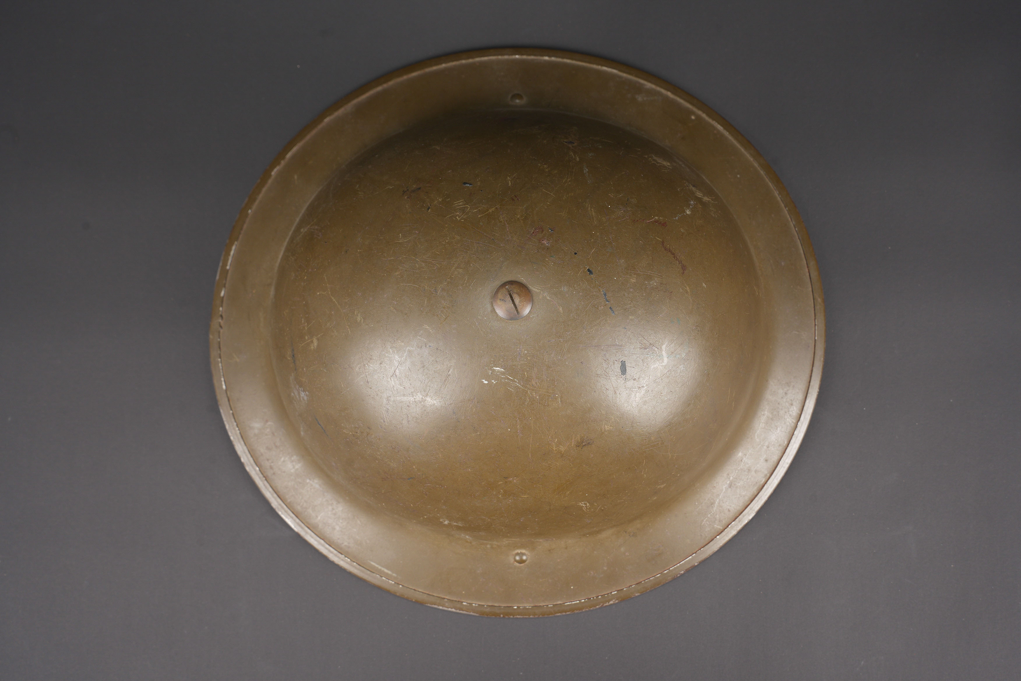 Casque canadien. Canadian helmet. — photo 6