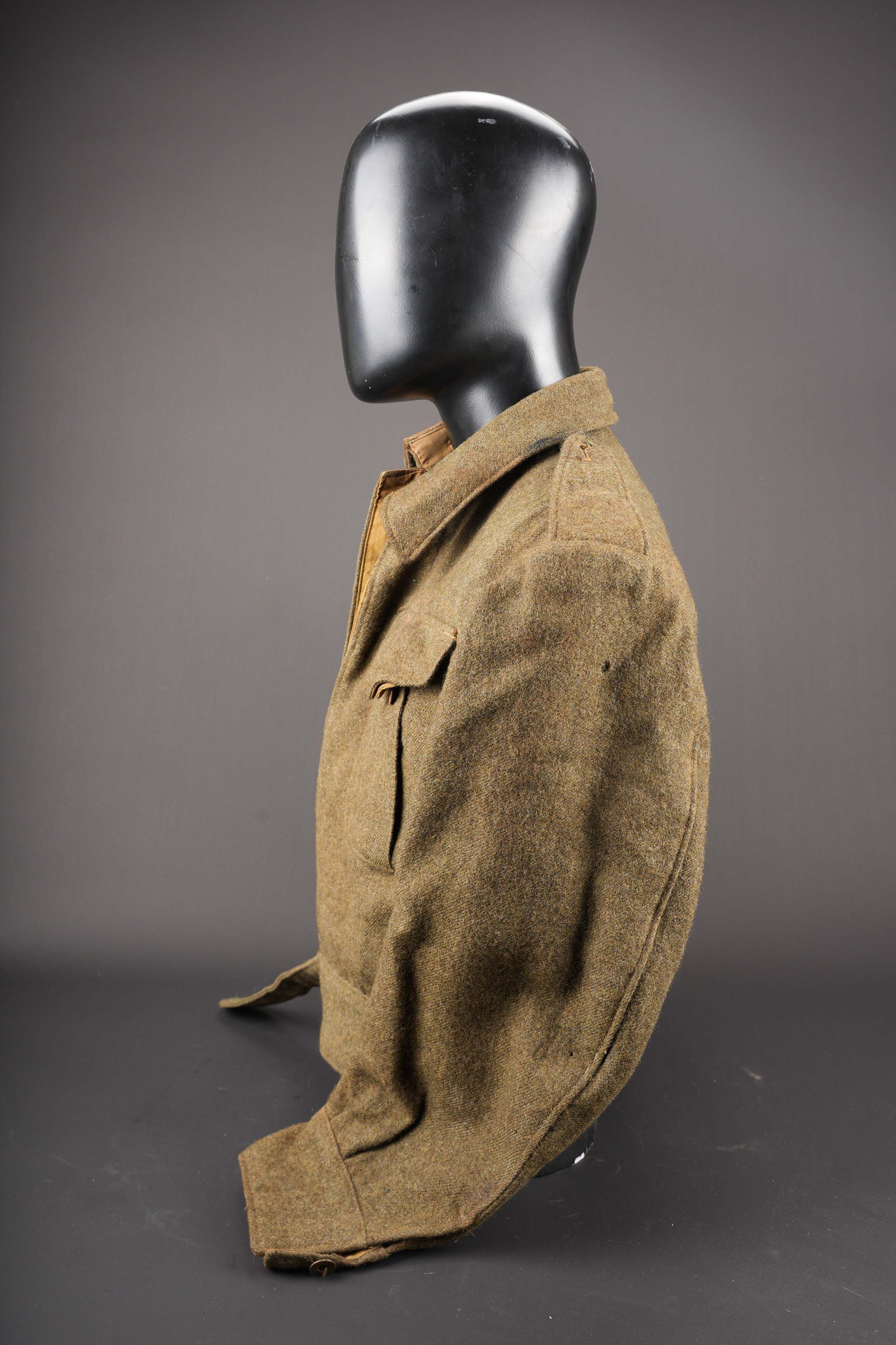 Battle Dress Canadien. Canadian battle dress. — photo 5